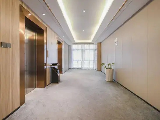 Yeste Hotel (Chongzuo Zhongxin Pedestrian Street Guangxi Minzu Shifan Xueyuan)