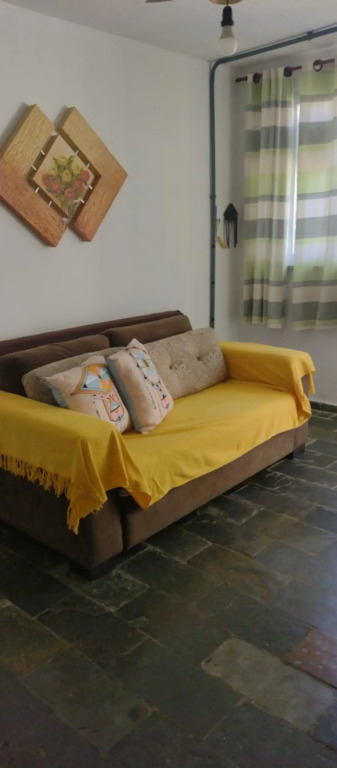 Alugo Apart. quarto/sala na Enseada Azul-Guarapari