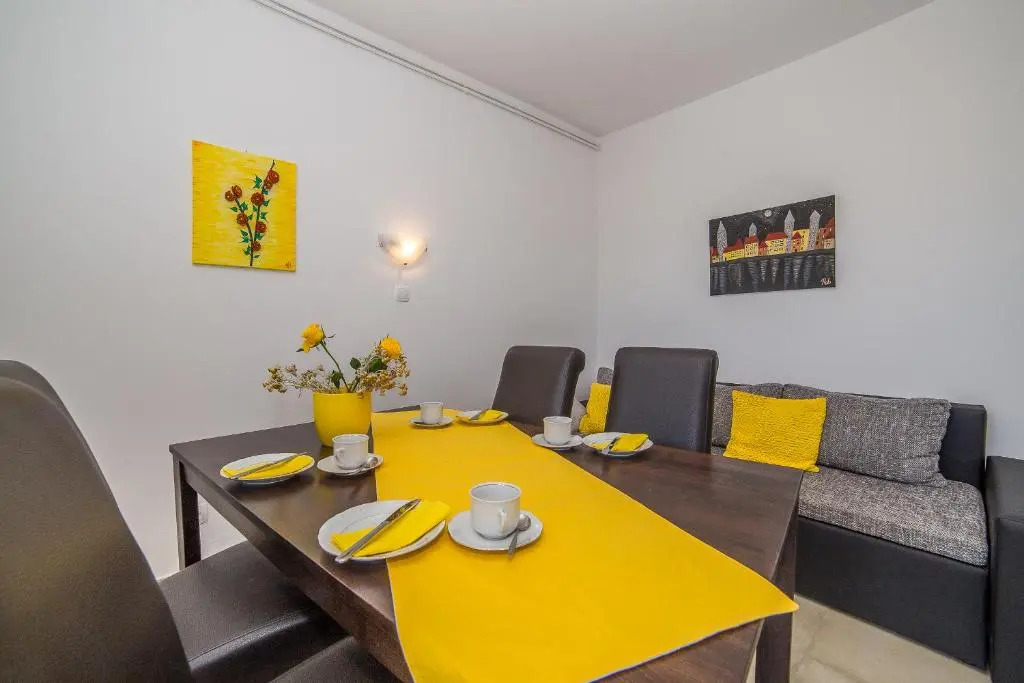JURIĆ Apartments-Rab