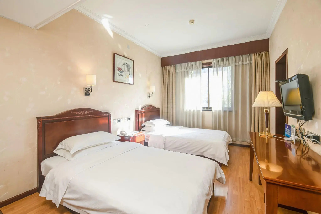 Hujialou Hot Spring Hotel
