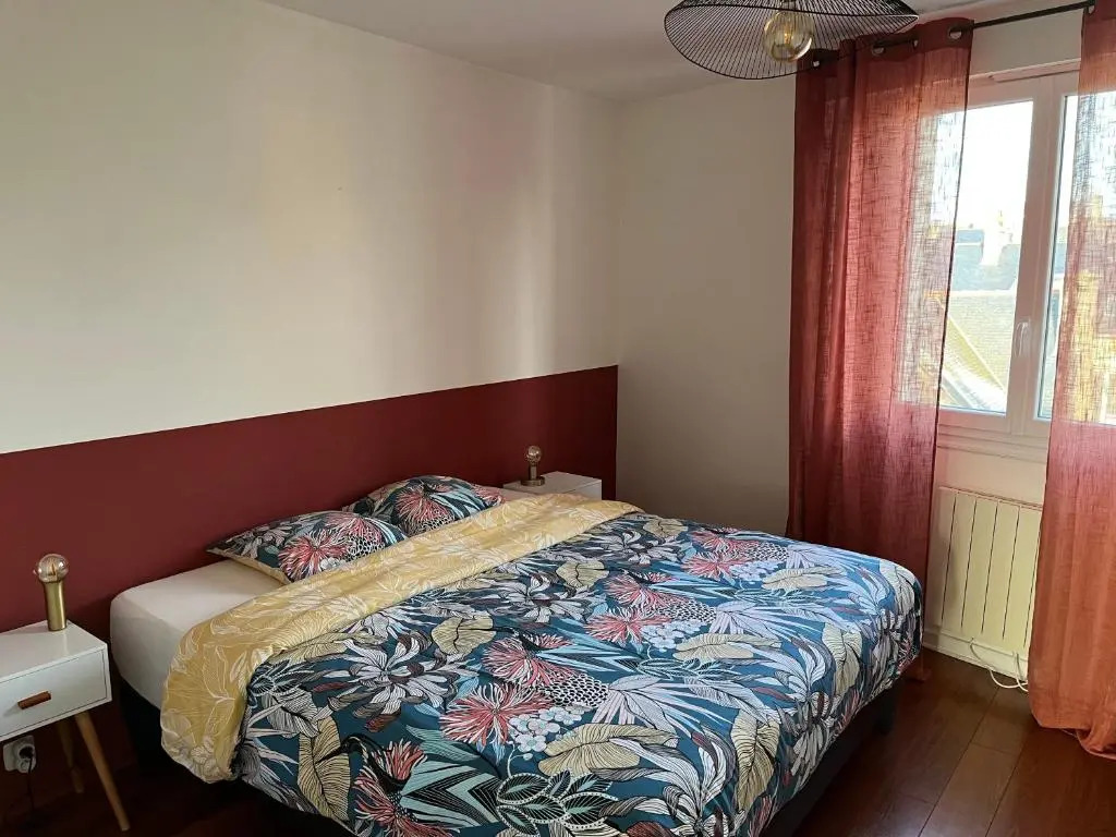 Appartement quartier calme. Proche Port et plages.