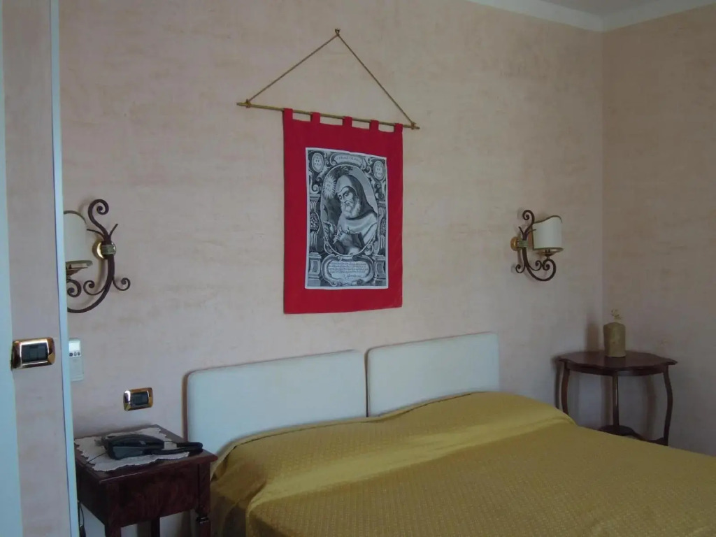 SantAgostino Guest Rooms