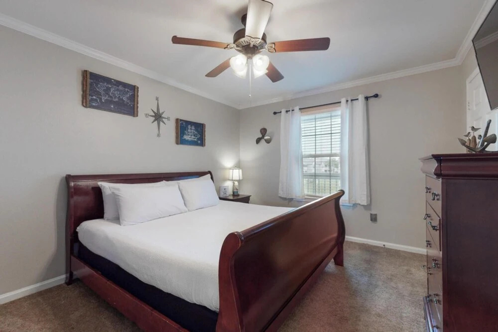 Colony Club U4 - Southern Gulf Charm