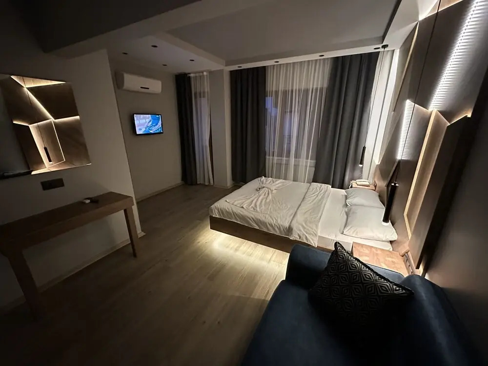 Rose Suites