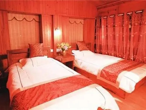 Floral Tao Yuan Garden Hotel(丽江古城桃源雅居客栈)