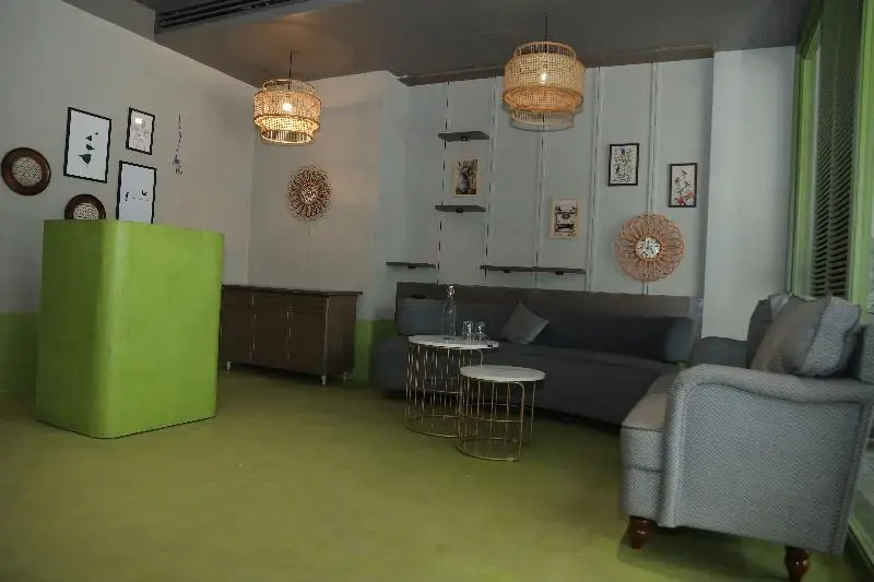 Divik Aparthotel ISBT Near Rani Kamlapati Habibganj