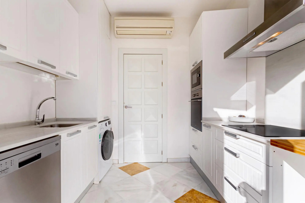 Stunning apartment 3BD with terrace in Santa Cruz. Abades Terrace II