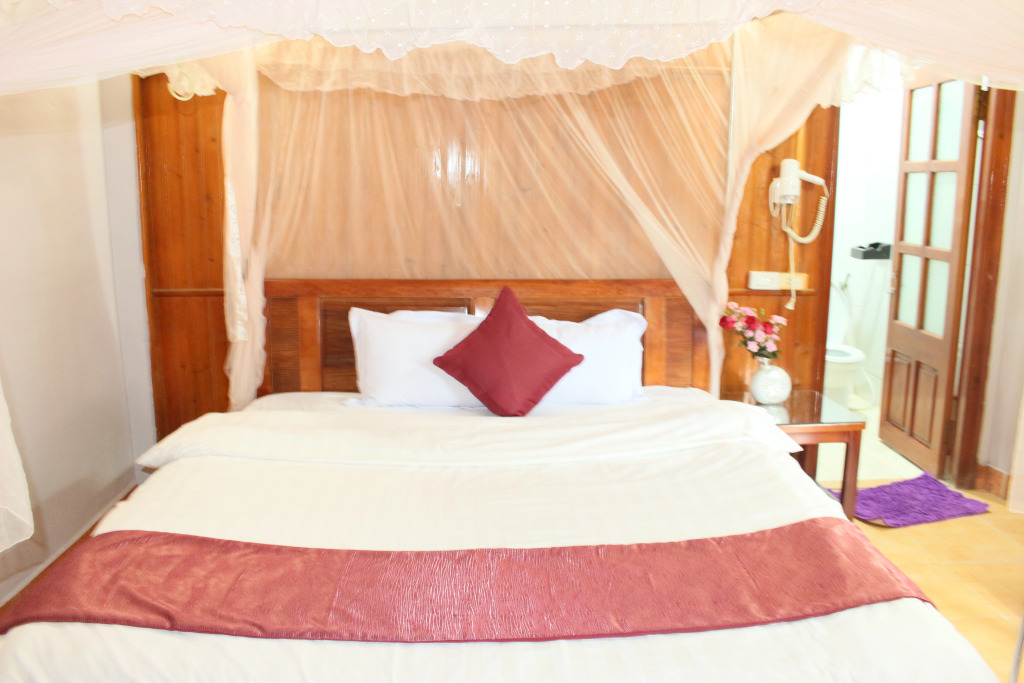 Green Valley Hotel