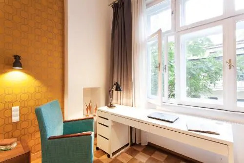 Honey Time Apartment