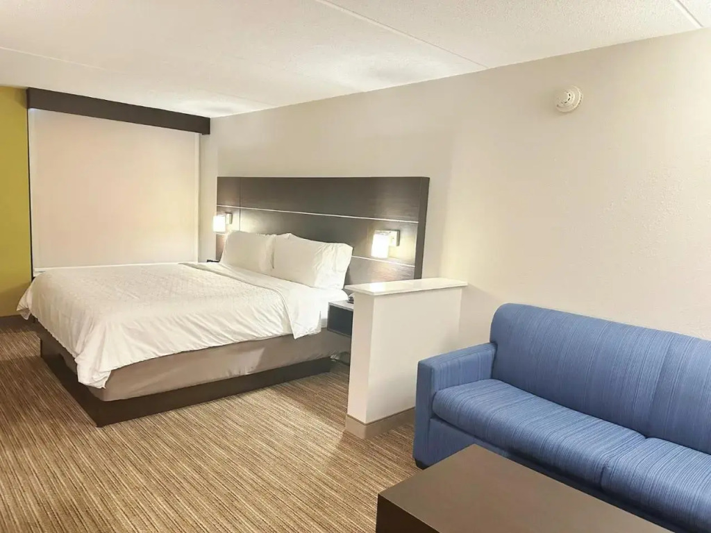 Comfort Inn & Suites Conference Center