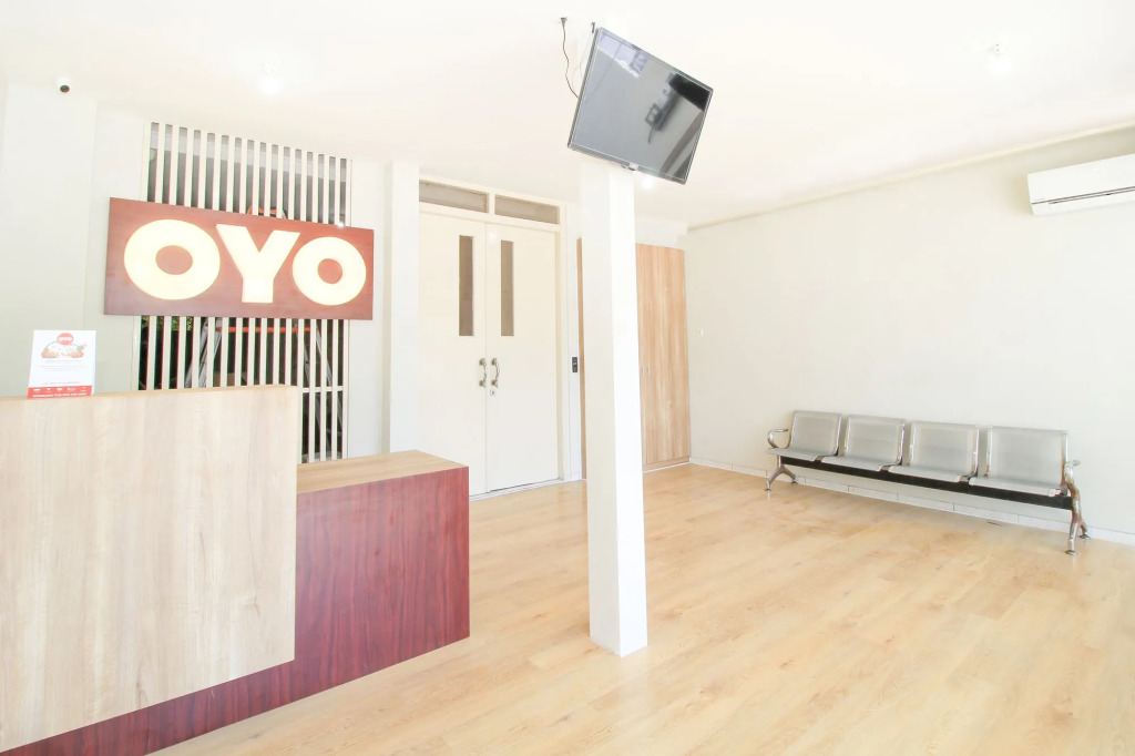 OYO 168 K-15 Residence