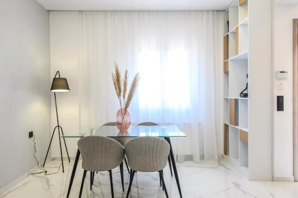 Aikanto residence