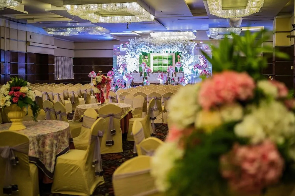 The Residence Hotel & Convention Center