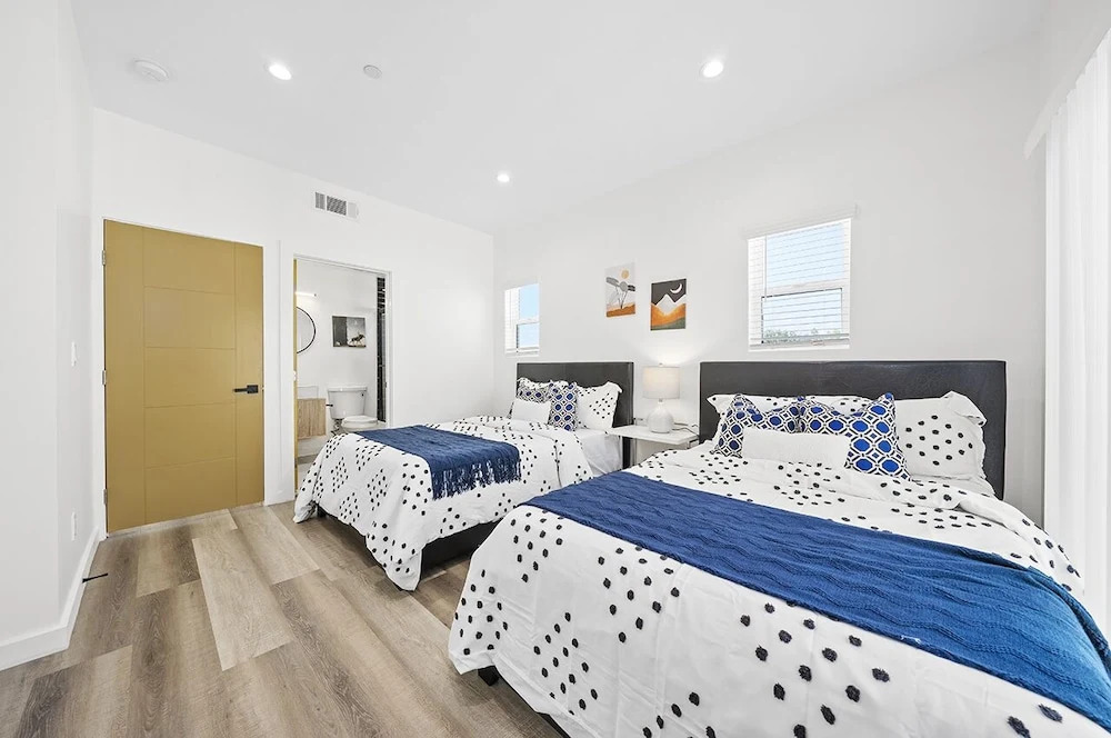 Comfort Suite Hollywood