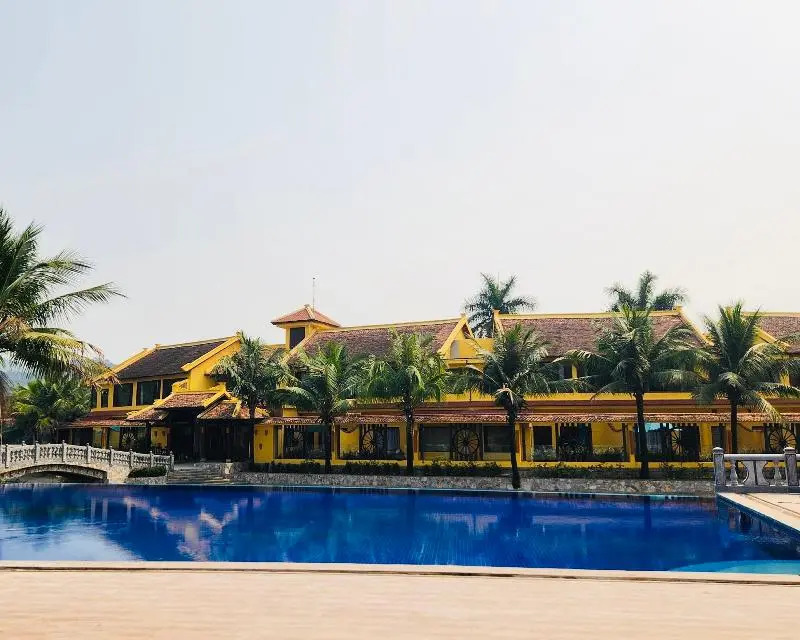 Emeralda Resort Tam Cốc