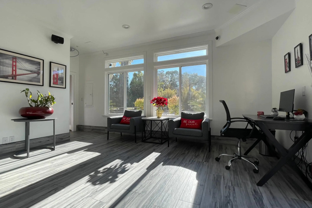 Aggie Inn, Ascend Hotel Collection