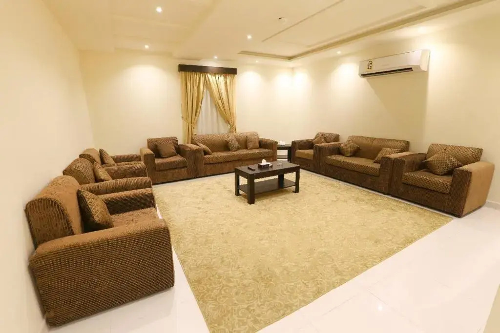 Al Manarat Al Raqiyah Furnished Units