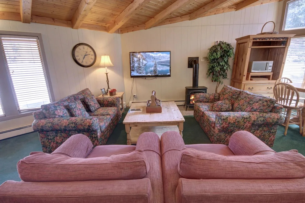 changed to: Key Condo 2930A by SummitCove Vacation Lodging