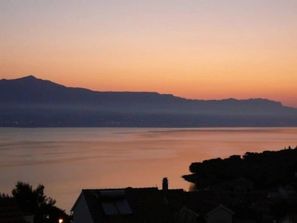 Apartment Soni - with barbecue; A2 Postira, Island Brac