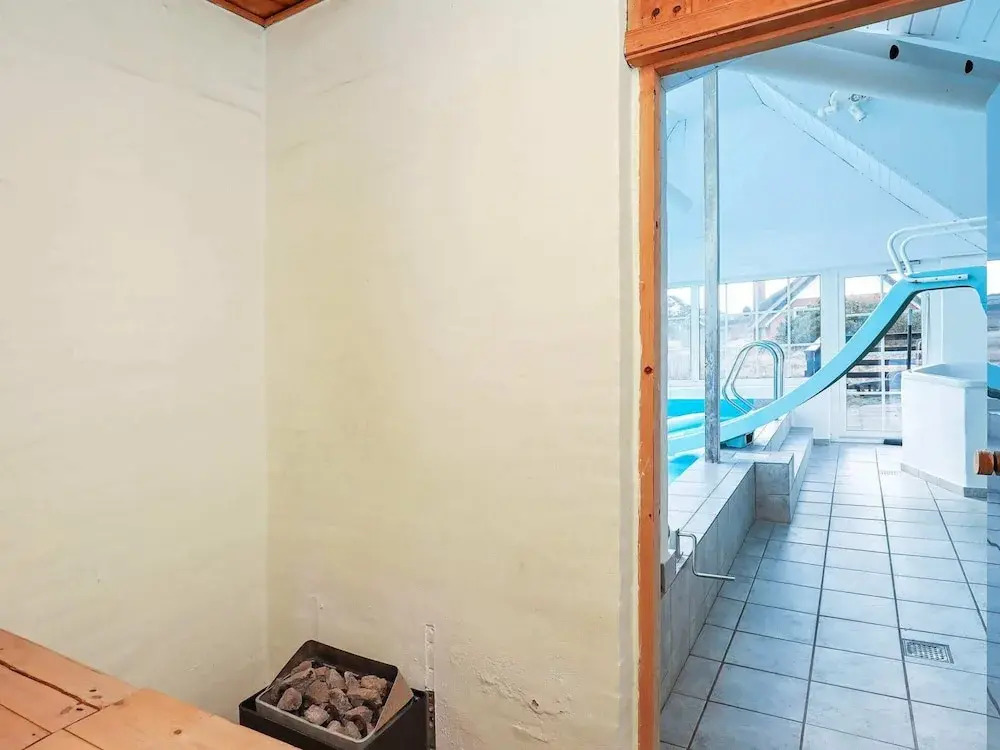 14 Person Holiday Home in Ringkobing-by Traum