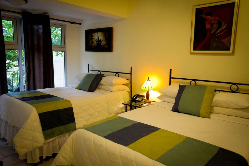La Reserve Hotel