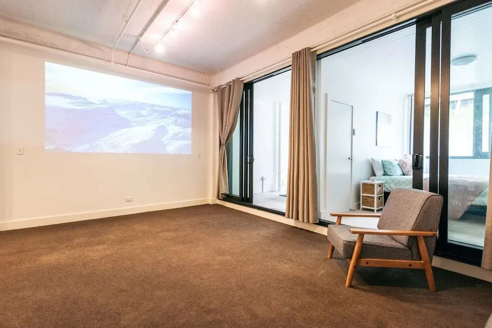 Modern City Centre Pad - Auckland CBD