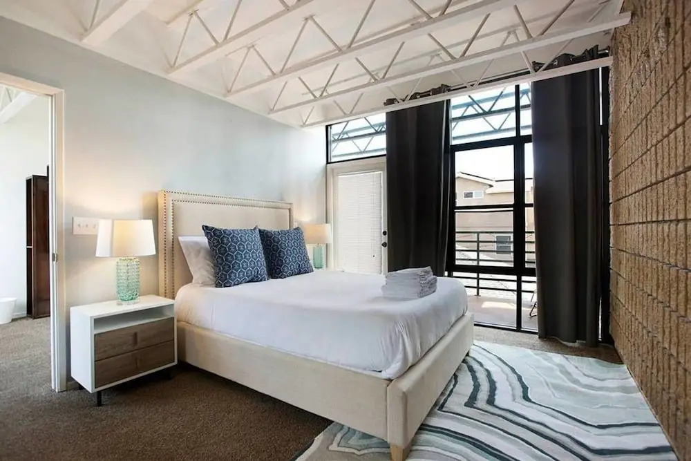 Unique 3BR Townhouse Close to the Ocean