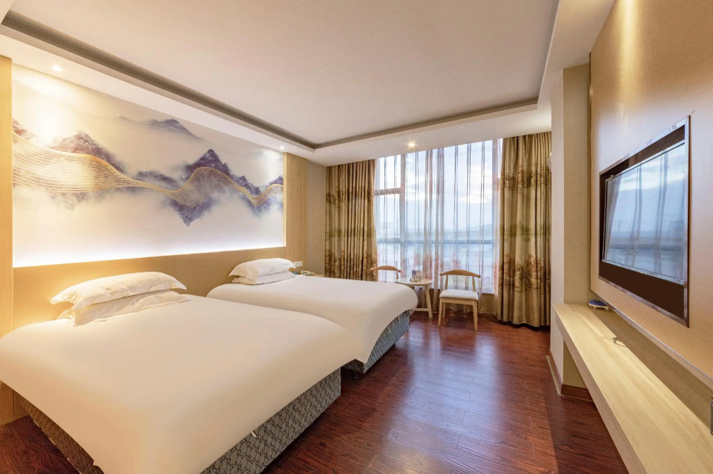Elan Inn Shaoxing Paojiang New District
