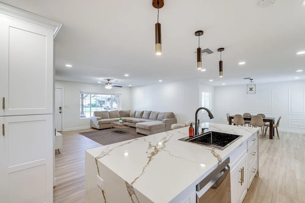 3 Mi to Old Town: Home w/ Game Room in Scottsdale!