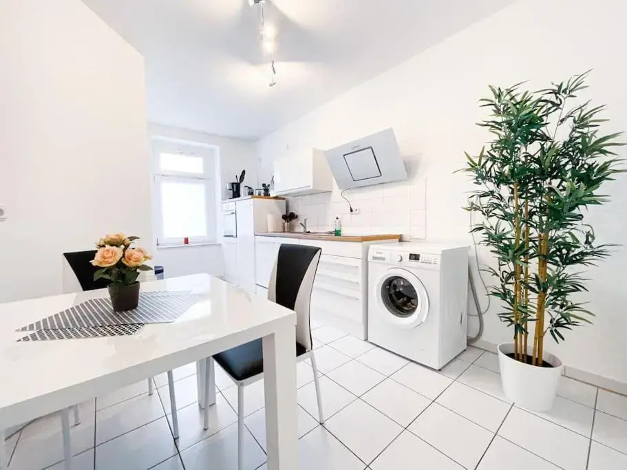 R&L Apartment Uhlandstrasse
