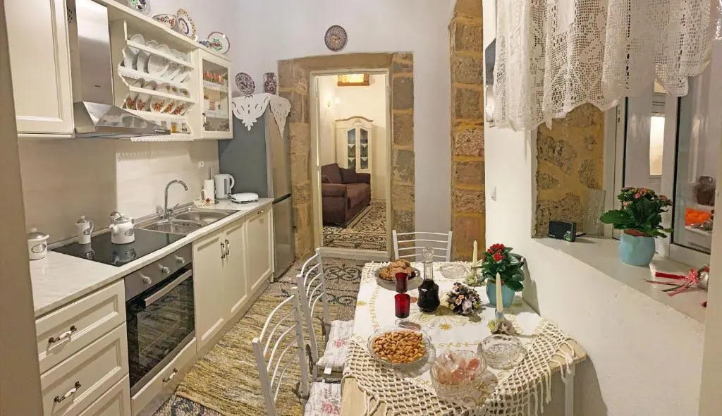 Aspasias Traditional House in Koskinou Village