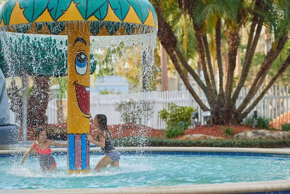 Tropical Palms Resort