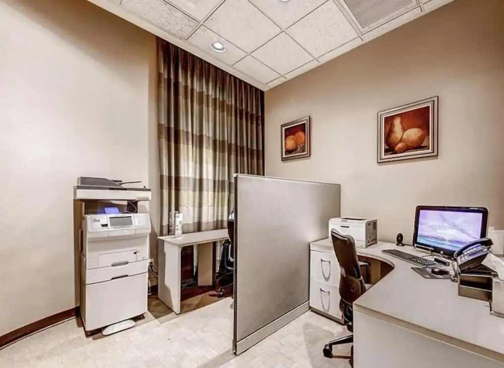 LUXE 702 MGM Signature 1 BR 2 BTH SUITE