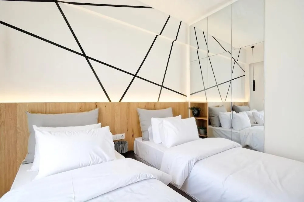 The Athens City Getaway