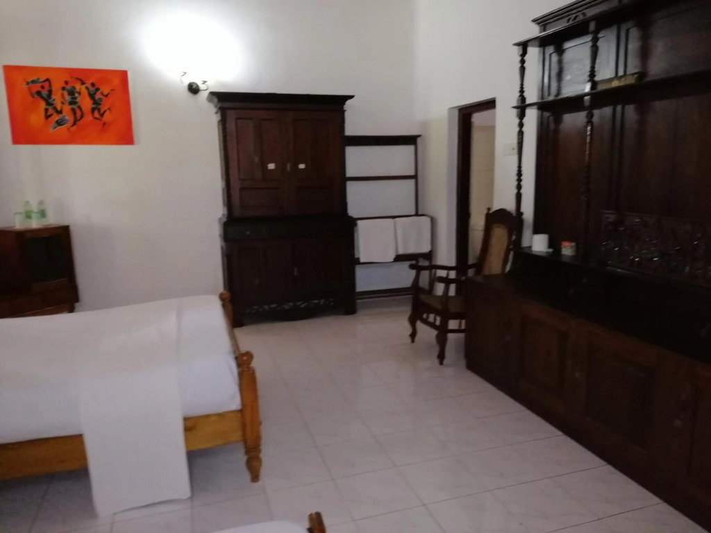 Antique Tourists Lodge