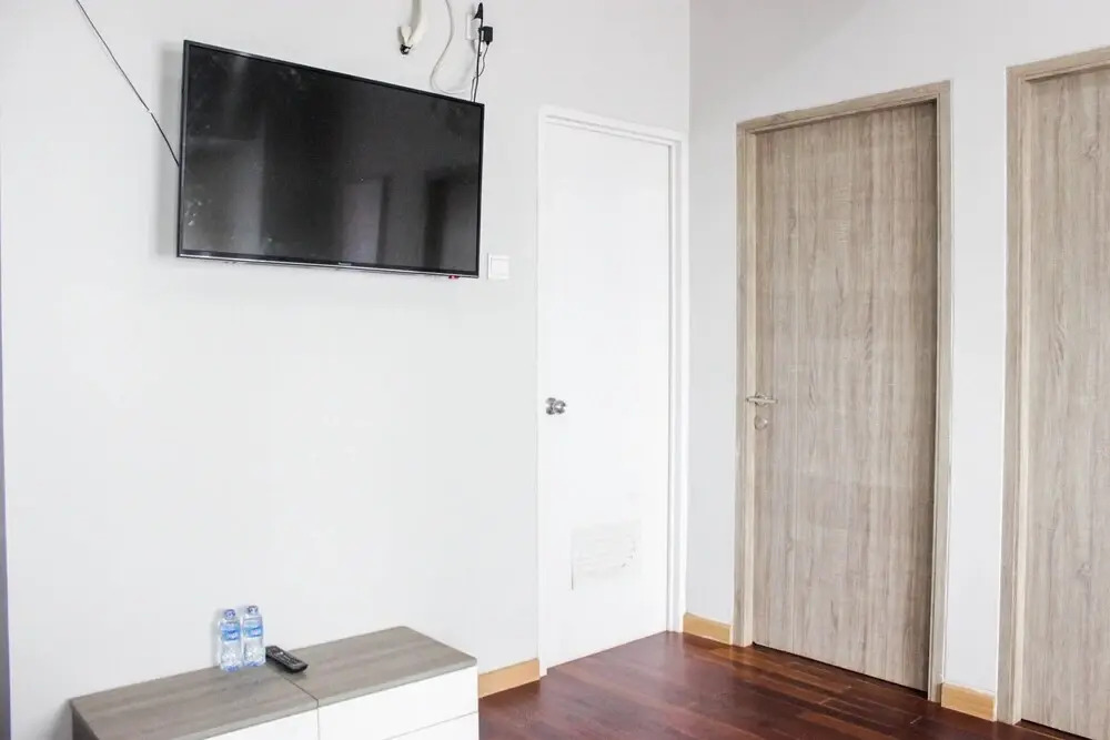Modern & Gorgeous 2BR Apartment at Newton Residence