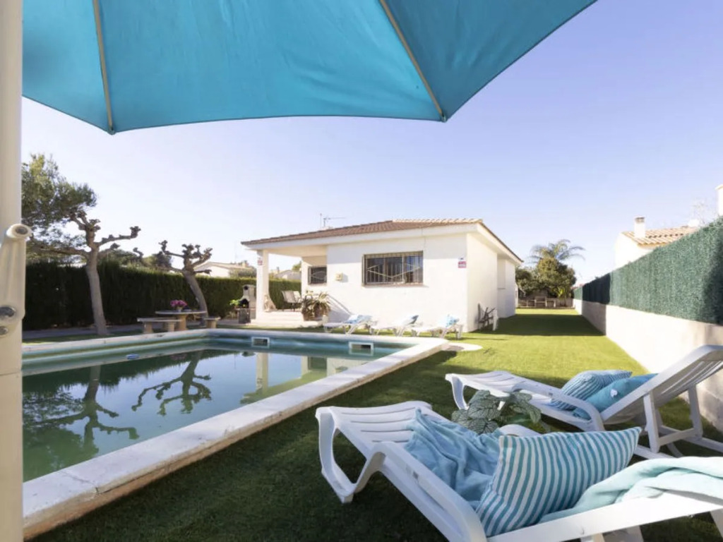House Mari Paz Deltebre