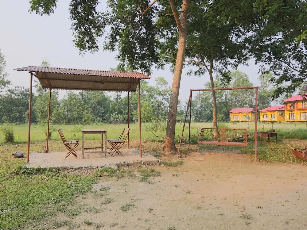 Oyo 355 River Park International Resort