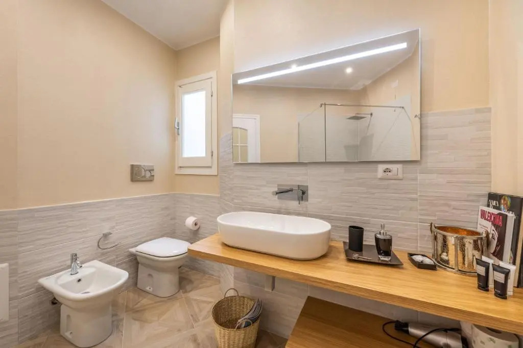 ExmA Luxury Apartment