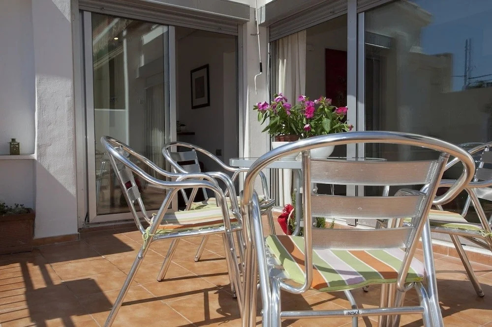 SingularStays Carmen 1