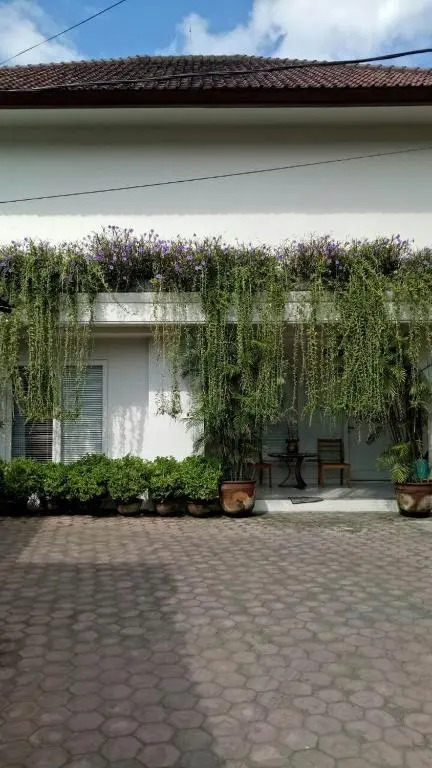 Room Sweet Room - Seminyak Center, walk to the Beach