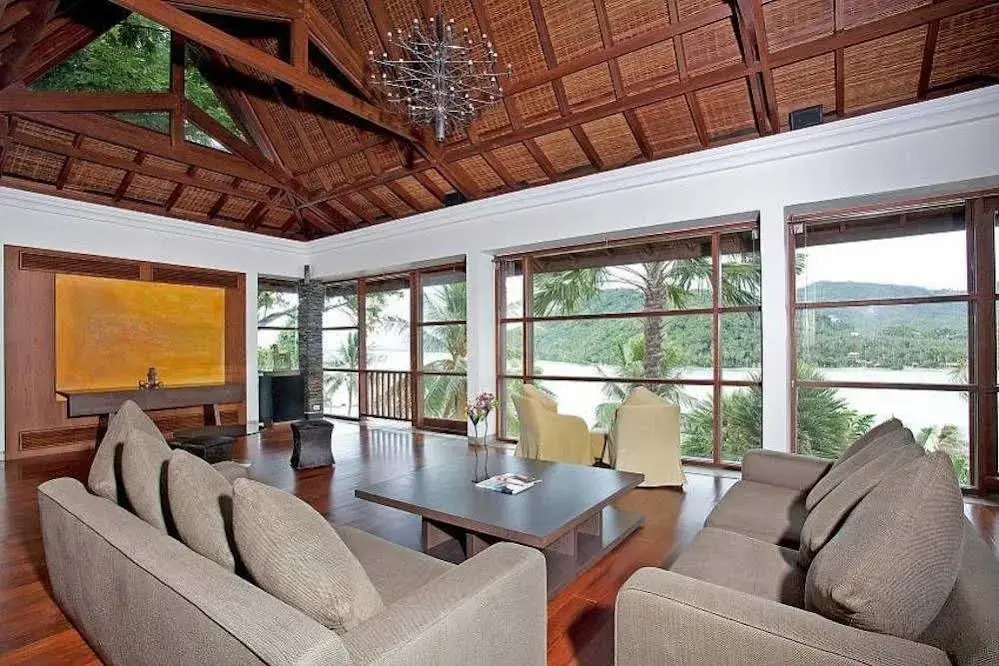 Solymar Villa