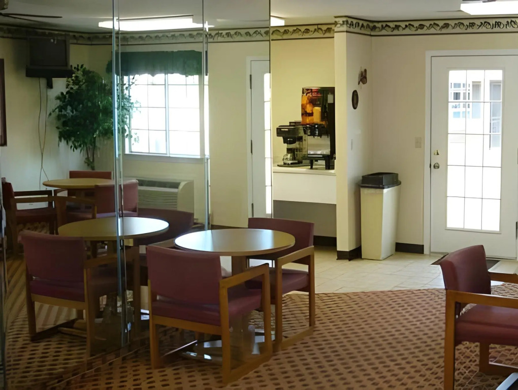 Regency 7 Motel