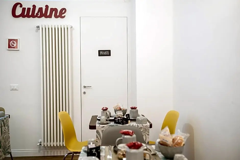 Casa Leoncino B&B