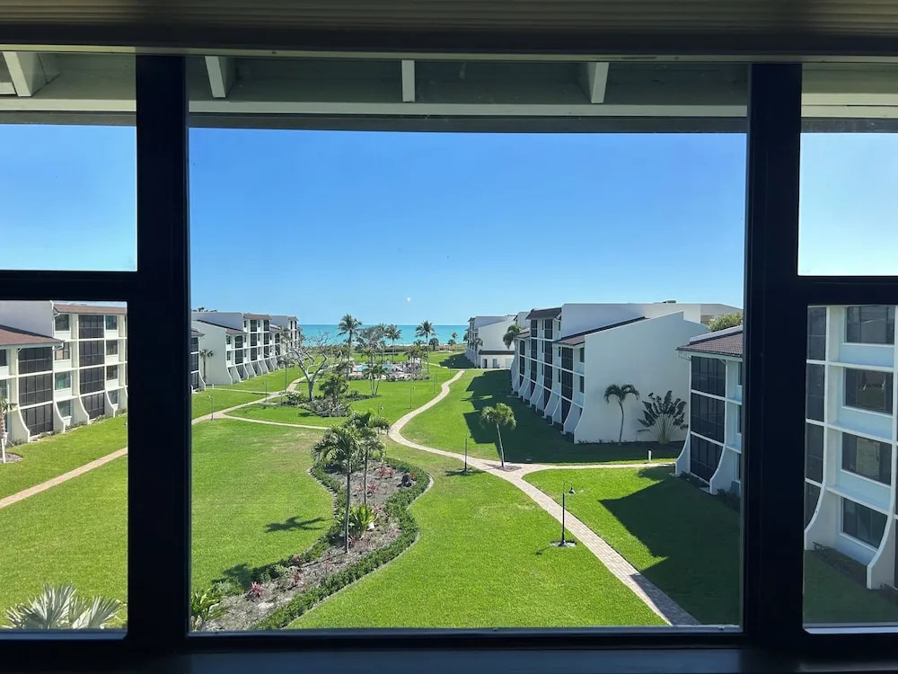 Gulf Water Views Loggerhead 354 Sanibel