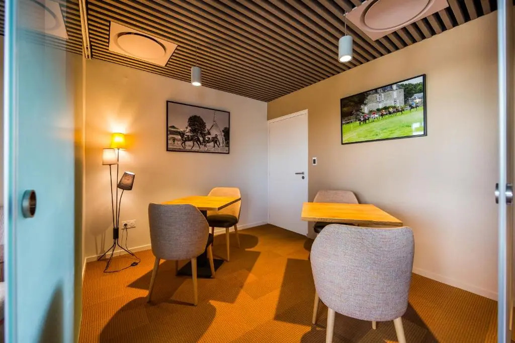 Brit Hotel Ploermel - Hotel de lHippodrome