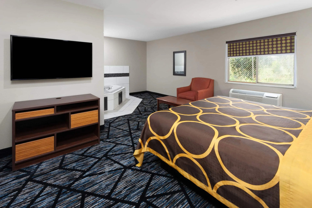 Super 8 by Wyndham Olney