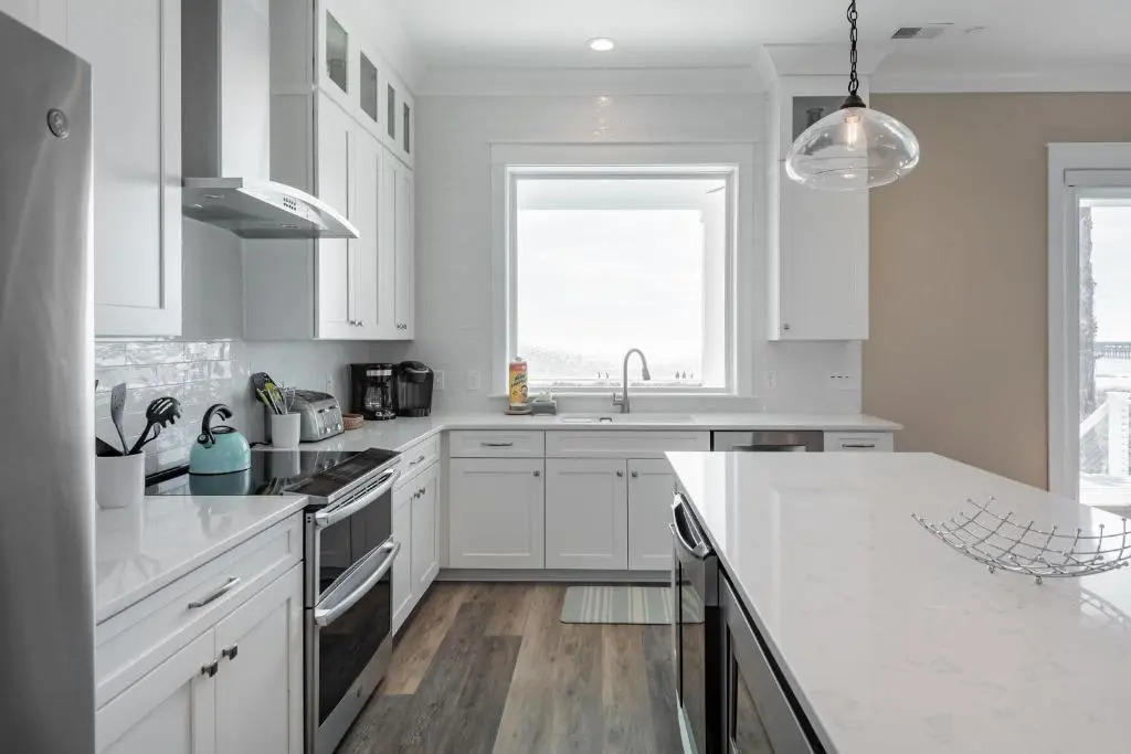 207 E Arctic - Seahorsing Around - Oceanfront - 3 Bedrooms