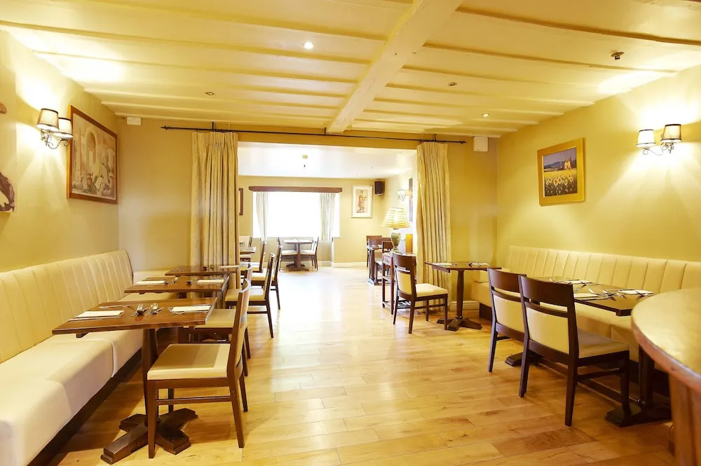 Portway Inn