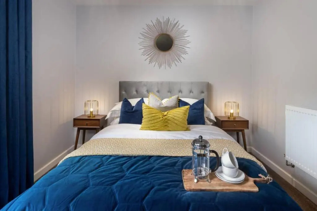 Roseland Apartment 4